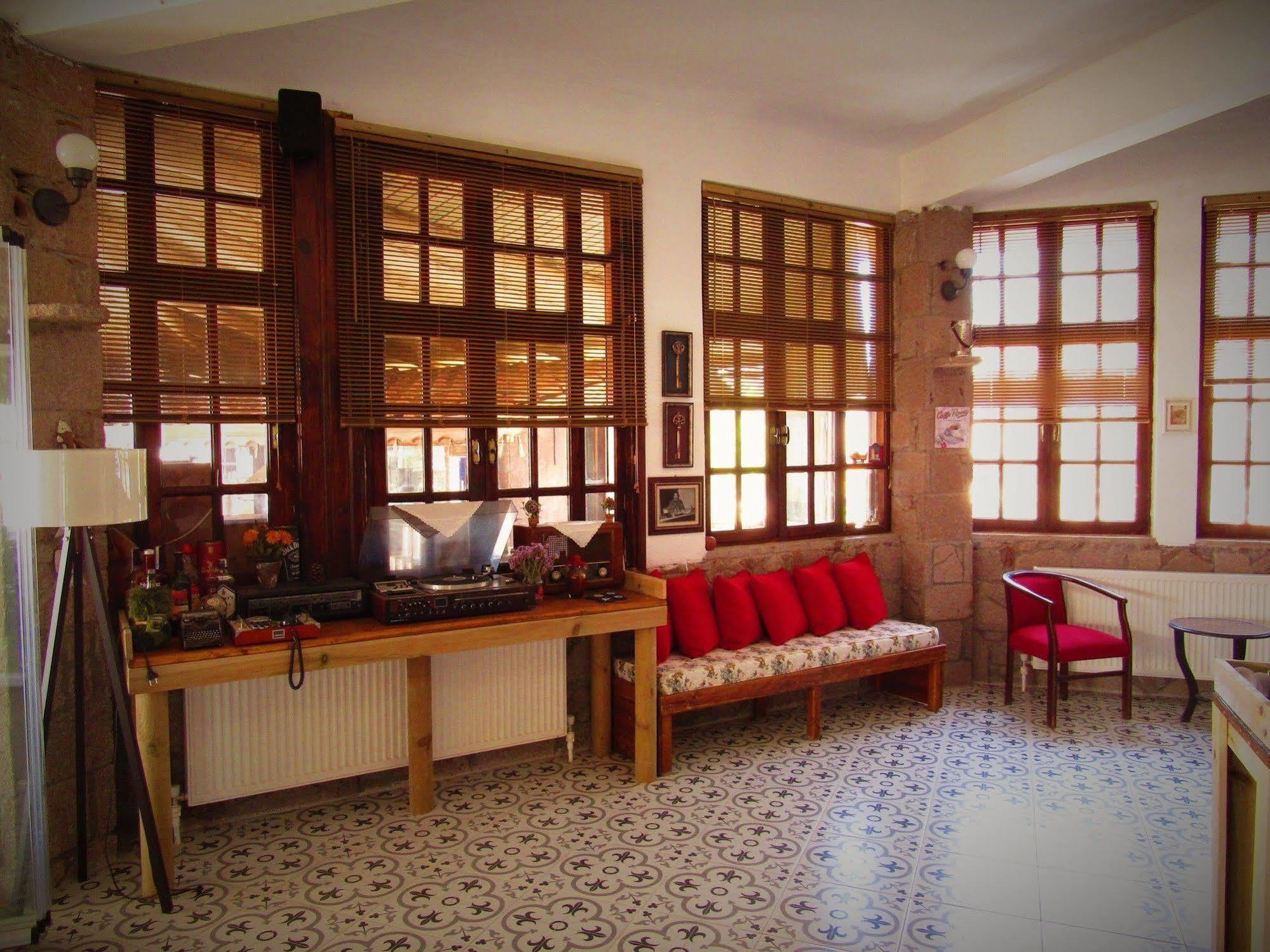 Assos Hunters Hotel (Adults Only) 外观 照片