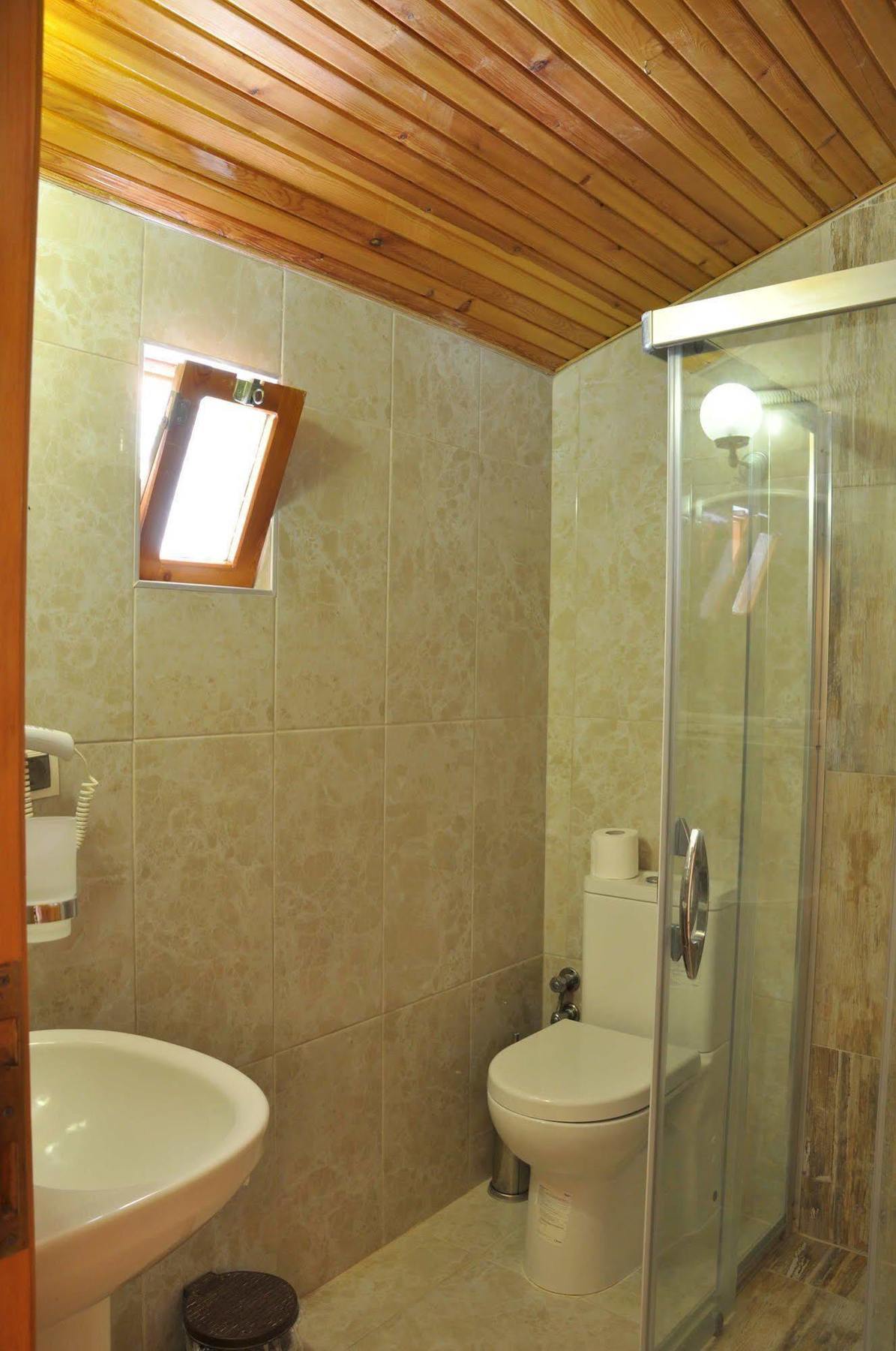 Assos Hunters Hotel (Adults Only) 外观 照片